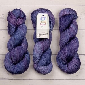Fyberspates GLEEM LACE - 728 BLUEBERRY IMPS Fyberspates GLEEM LACE - 728 BLUEBERRY IMPS