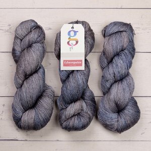 Fyberspates GLEEM LACE - 714 PEBBLE BEACH Fyberspates GLEEM LACE - 714 PEBBLE BEACH