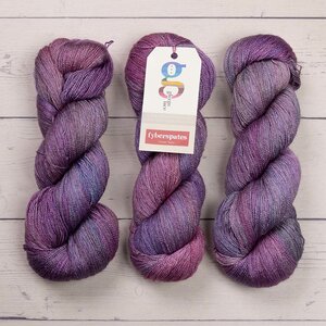 Fyberspates GLEEM LACE - 716 CROCUS Fyberspates GLEEM LACE - 716 CROCUS