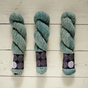 KÄSSÄKERHO POM POM SUOMA SINGLE - AQUA