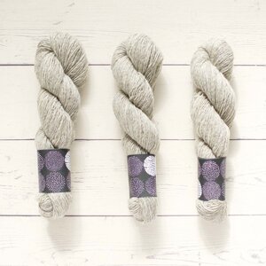 KÄSSÄKERHO POM POM SUOMA SINGLE - HARMA (LIGHT GREY)