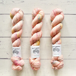 DUSTY DIMPLES DUSTY SOCK - PEACH FIZZ