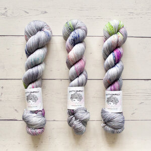 DUSTY DIMPLES DUSTY SOCK - HEAVEN DUSTY DIMPLES DUSTY SOCK - HEAVEN