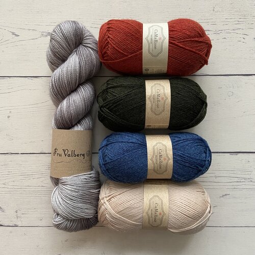 Stephen & Penelope TWITTERPATED by NORICHAN KNITS Stephen & Penelope TWITTERPATED by NORICHAN KNITS