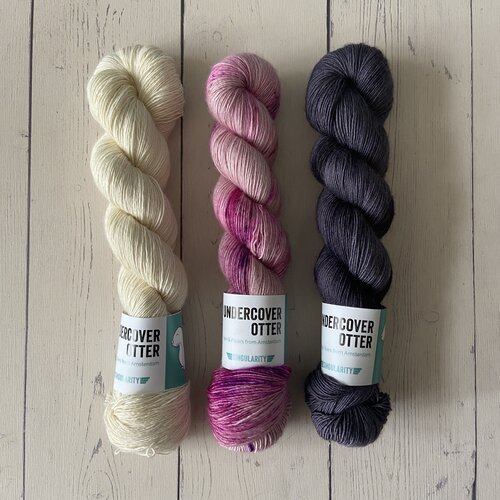 Stephen & Penelope SUBURBAN WRAP by JOJI LOCATELLI Stephen & Penelope SUBURBAN WRAP by JOJI LOCATELLI