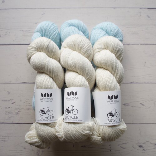 Stephen & Penelope AWA-AWA WRAP by OLGA JAZZY Stephen & Penelope AWA-AWA WRAP by OLGA JAZZY