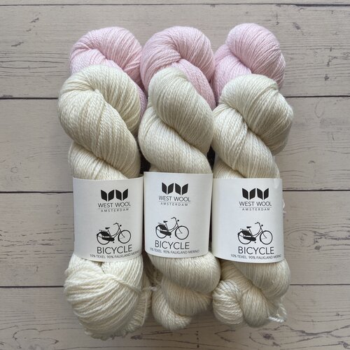 Stephen & Penelope AWA-AWA WRAP by OLGA JAZZY Stephen & Penelope AWA-AWA WRAP by OLGA JAZZY