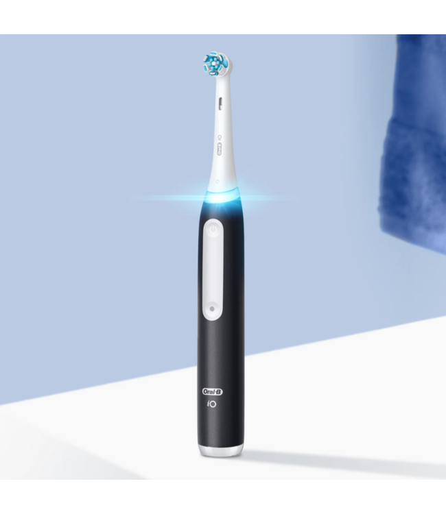 Oral-B iO Series 3 Black + Extra Body Blue