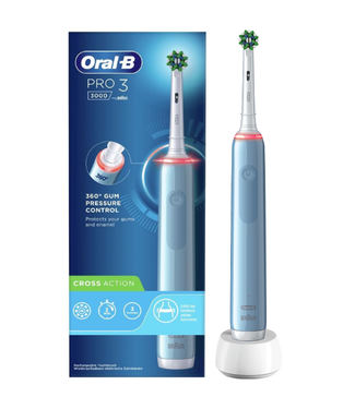 Oral-B Oral-B PRO 3 3000 Blue Cross Action