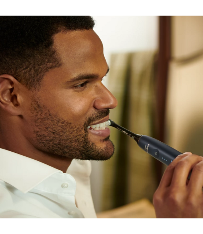 Philips Sonicare DiamondClean 9900 Prestige Dark Blue