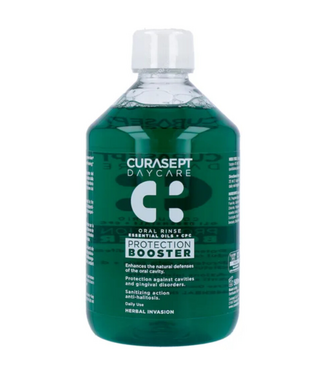 Curasept Curasept Daycare Protection Booster Mondspoelmiddel - Herbal Invasion - 500 ml
