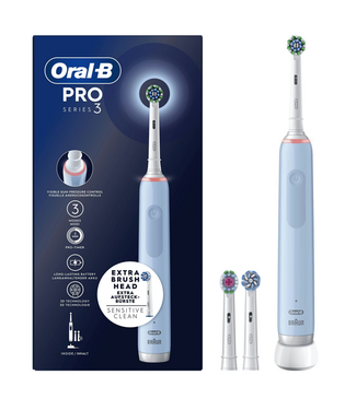 Oral-B Oral-B PRO 3 3770 Blue Cross Action