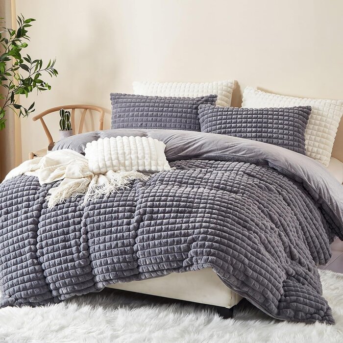 Luxus Wende-Bettwäsche 200x220 cm Grau, Kaninchenfell-Optik - bis zu 72% Rabatt