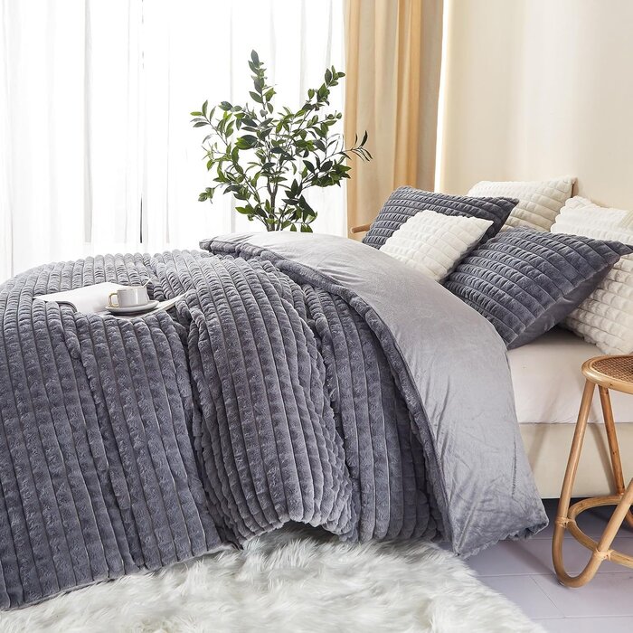 Luxus Wende-Bettwäsche 200x220 cm Grau, Kaninchenfell-Optik - bis zu 72% Rabatt