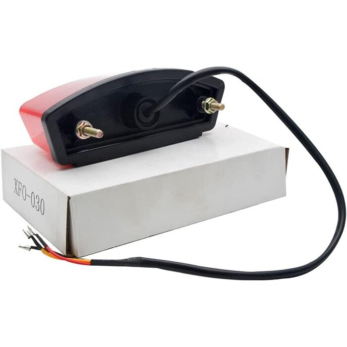Universal Motorrad Rücklicht 12V LED mit Bremslicht - bis zu 53,1% Rabatt