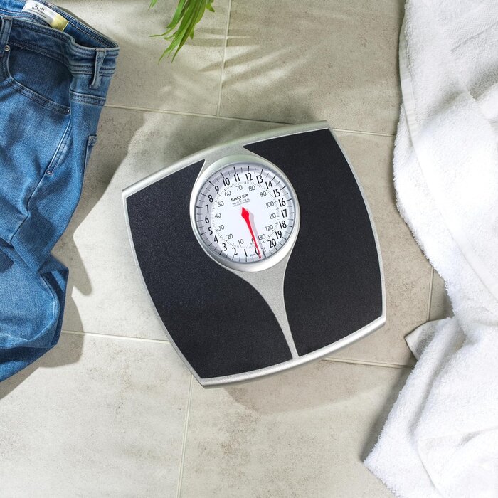 Mechanische Personenwaage Schwarz/Silber bis 136 kg - bis zu 32% reduziert