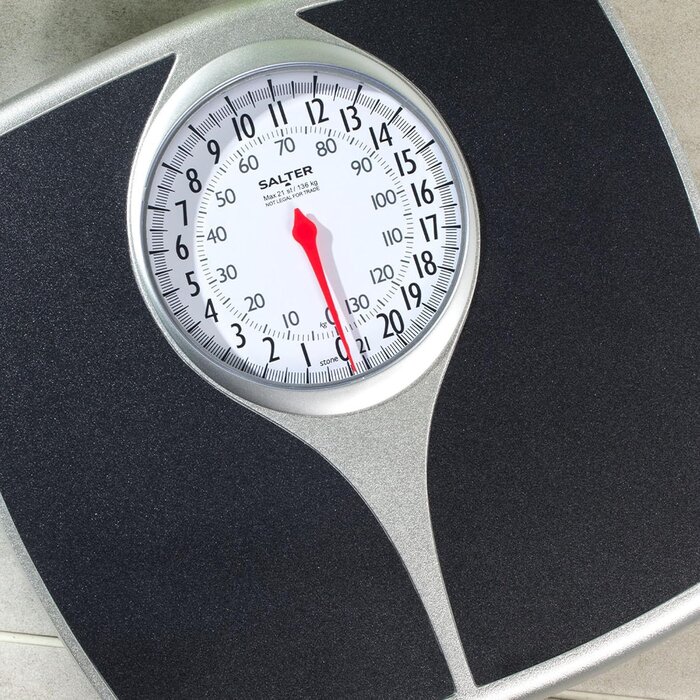 Mechanische Personenwaage Schwarz/Silber bis 136 kg - bis zu 32% reduziert