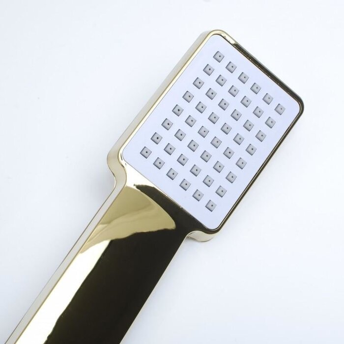 Luxus Badarmatur Gold mit Wasserfall-Auslauf - bis zu 30% Rabatt