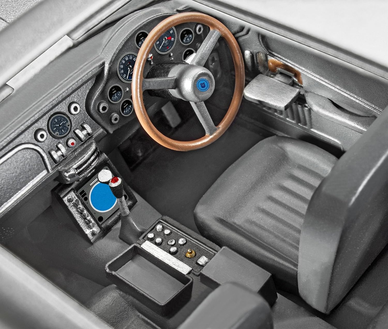 Modellbau-Adventskalender James Bond Aston Martin DB5 - bis zu 39% Rabatt