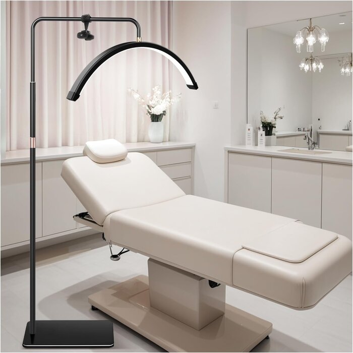 Halbmond-LED-Stehlampe für Beauty-Profis - bis zu 29% Rabatt