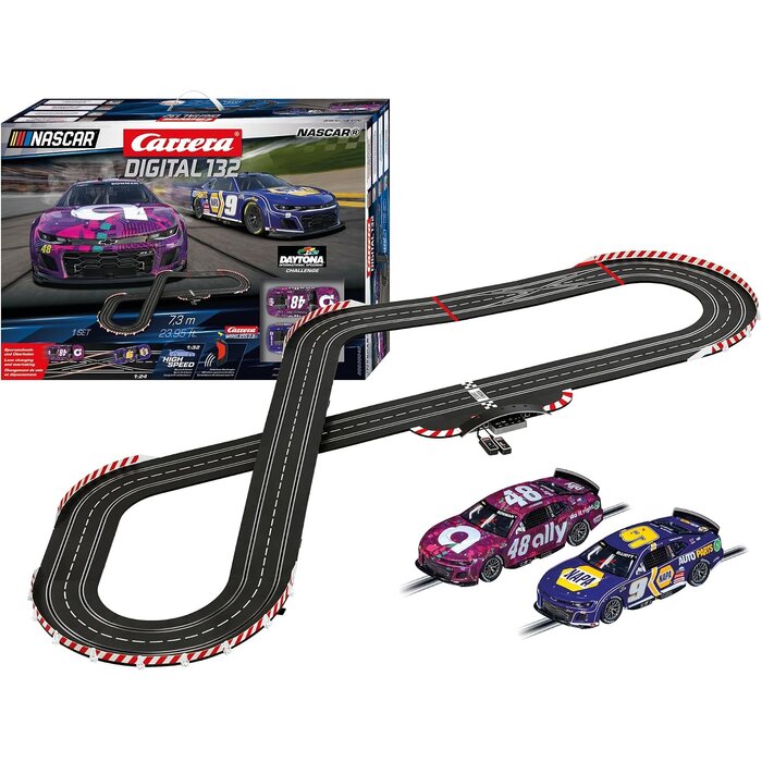 Carrera Digitale Autorennbahn 7,6 Meter inkl. 2 DTM-Fahrzeuge - bis zu 30% Rabatt