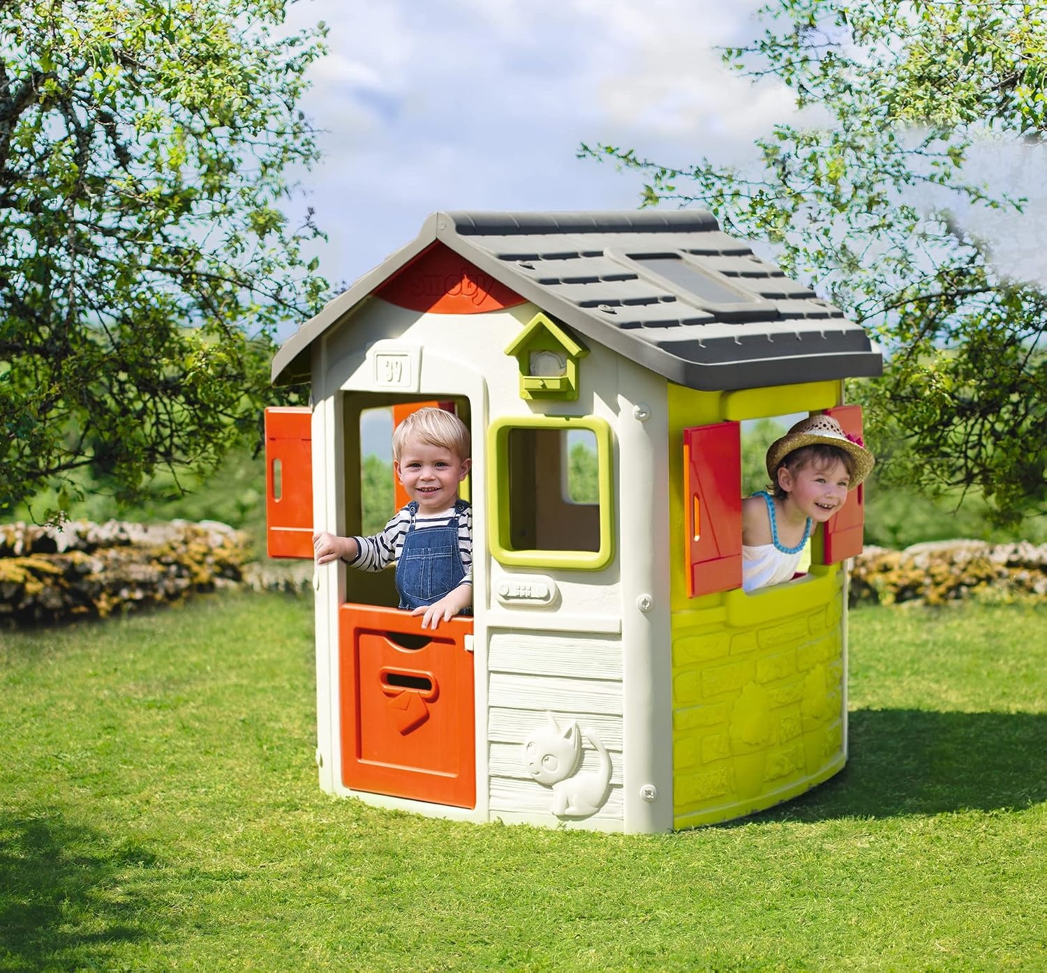 Kinderspielhaus für den Garten - wetterfest - bis zu 35% Rabatt