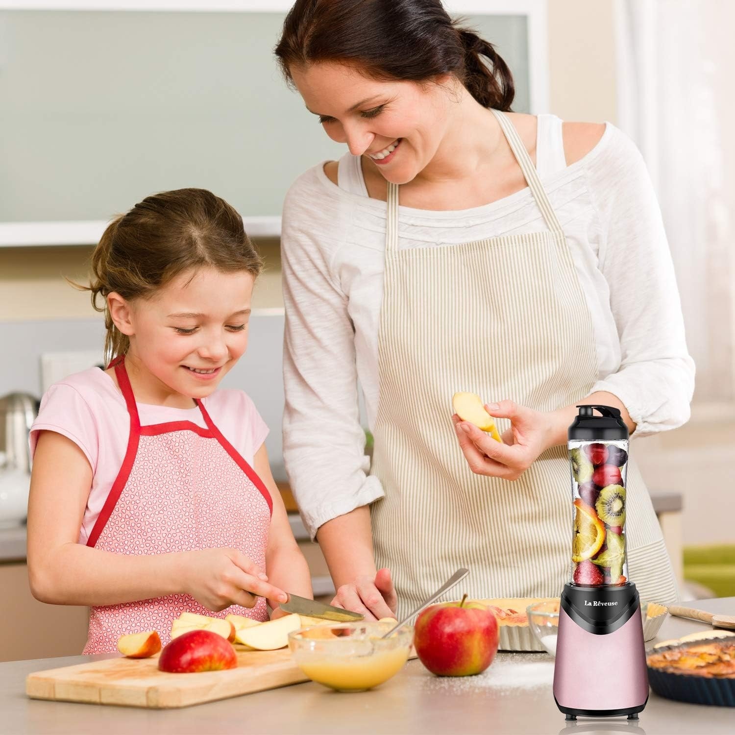Smoothie-Mixer 300W in Rosa inkl. 2 Reisebechern - Outlet: bis zu 32% sparen