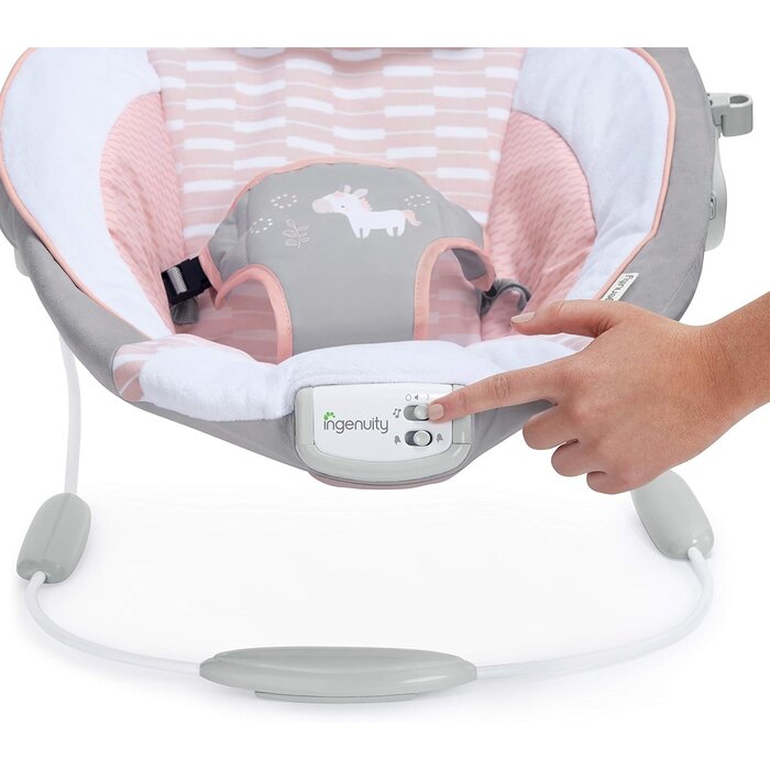 Gemütliche Babywippe mit Musik & Vibration - bis zu 33% reduziert