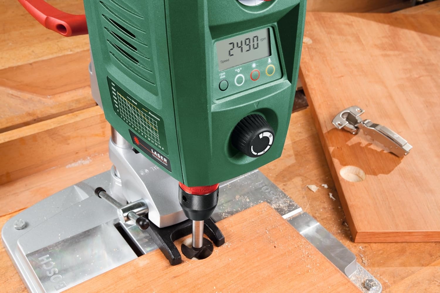 Präzisions-Tischbohrmaschine 710W mit Digitalanzeige - bis zu 35% Rabatt