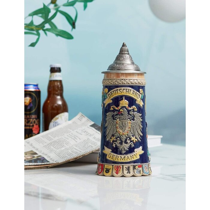 Traditioneller Bierkrug mit Zinndeckel - 0,6L Deutschland Wappen - bis zu 34% sparen