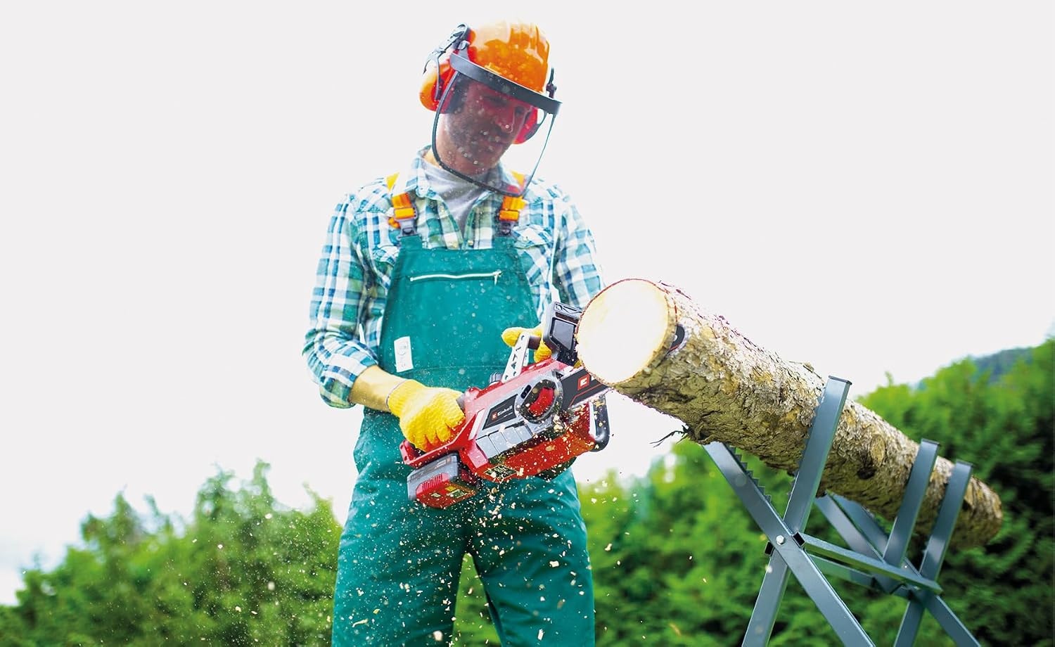 Einhell Akku-Kettensäge 23 cm Schwertlänge - 34% Rabatt auf Retourenware