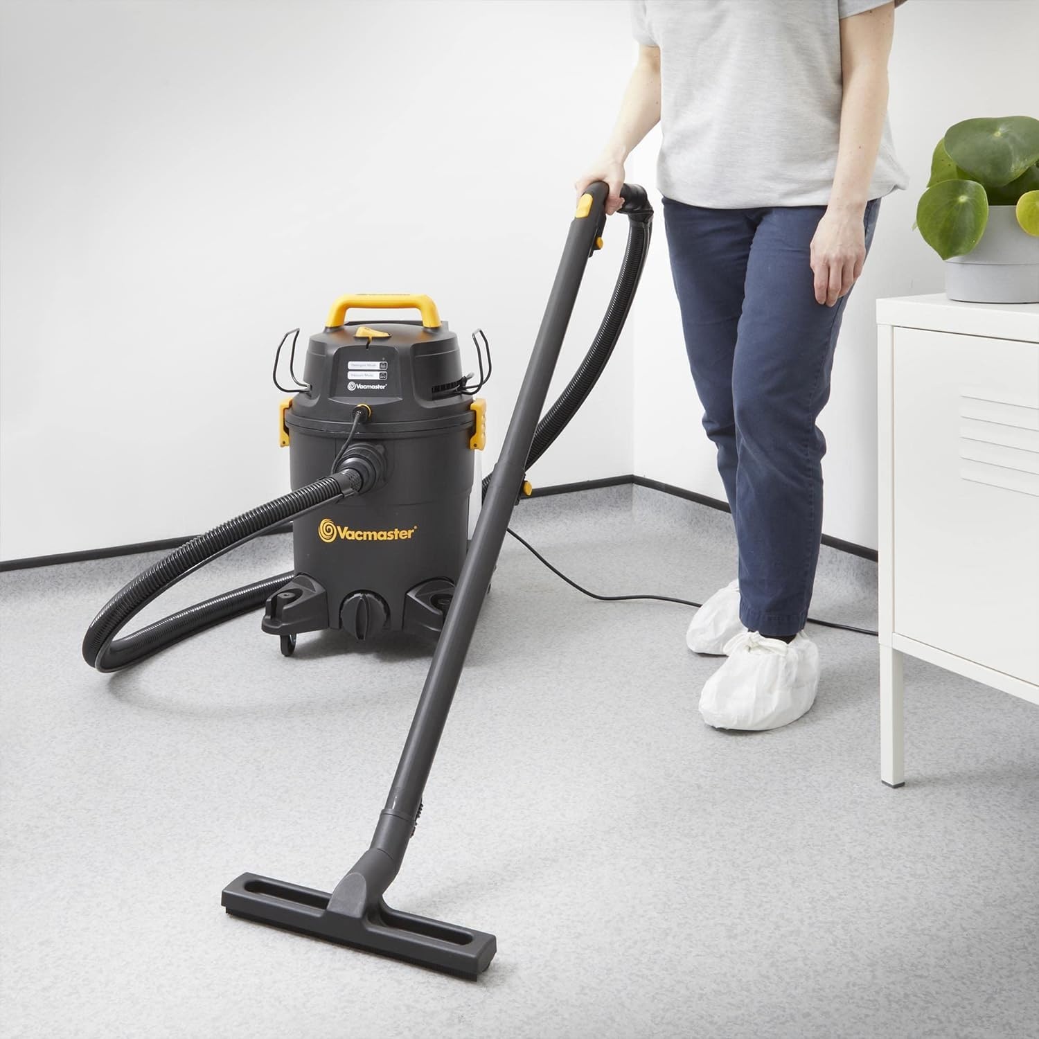 3-in-1 Nass- und Trockensauger - 1300W - 23L - 35% Rabatt