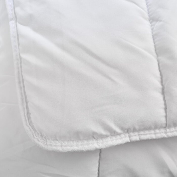 Winterbettdecke 200x200 cm, 500g/m², Extra Warm - 33% Rabatt