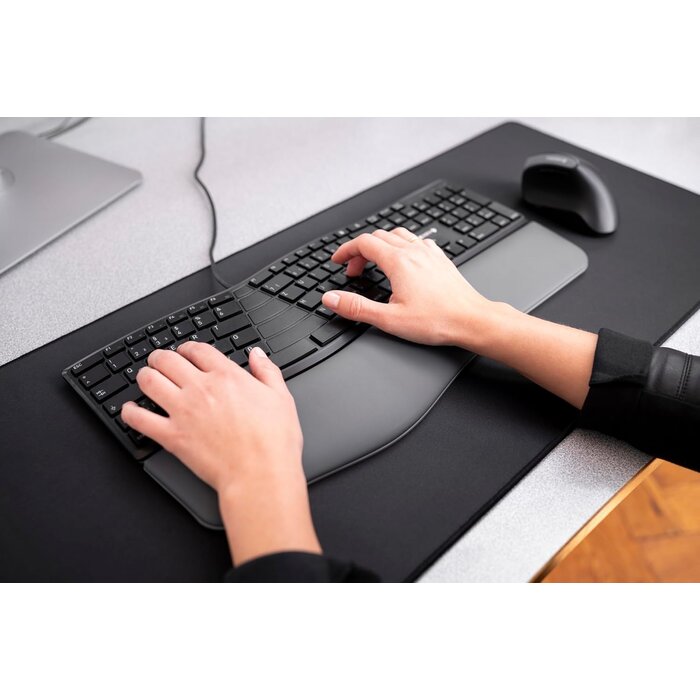 Ergonomische Tastatur QWERTZ mit Handballenauflage - 32% Rabatt