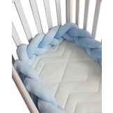 Bedbumper bedomrander - 280 cm lang - Gevlochten - Blauw