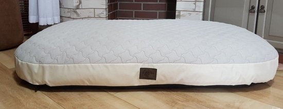 https://cdn.webshopapp.com/shops/307649/files/342806437/1-xxl-hondenbed-van-kunstleer---hondenkussen-honde.jpg