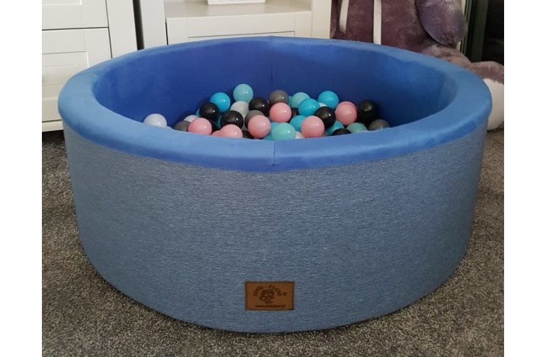Ballenbak - stevige ballenbad - 90 x 30 cm - 200 ballen - wit,grijs, zwart, roze en blauw