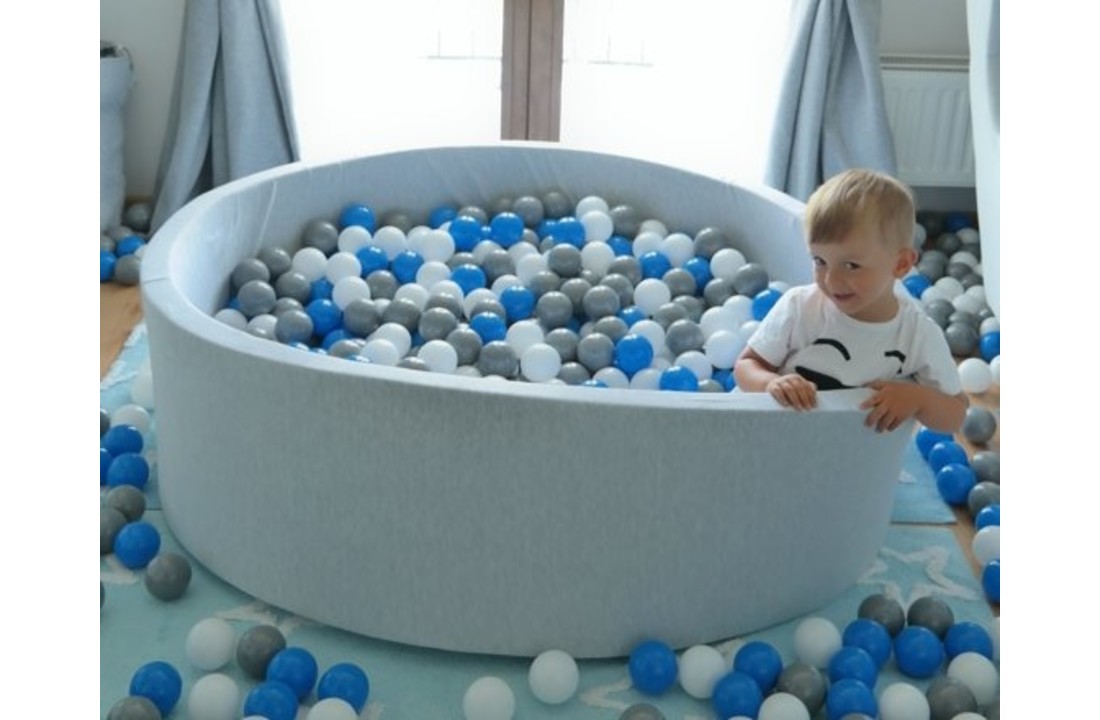 Ballenbak - stevige ballenbad - 125 cm - 600 ballen Ø 7 cm - wit, blauw, grijs.