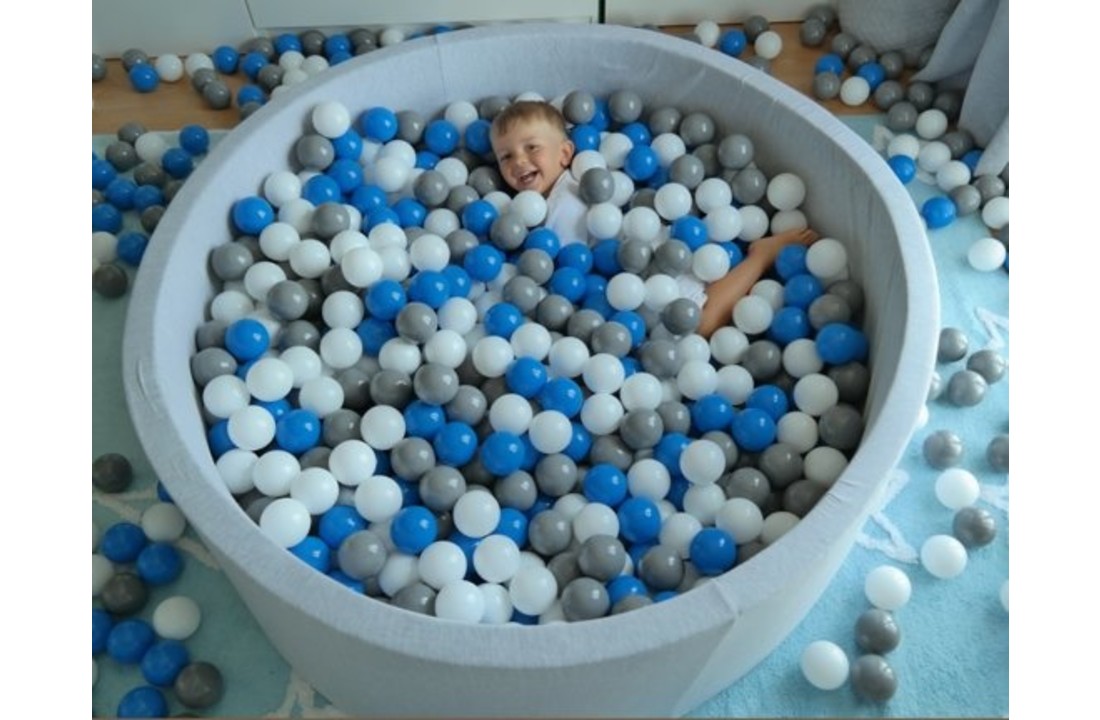 Ballenbak - stevige ballenbad - 125 cm - 600 ballen Ø 7 cm - wit, blauw, grijs.