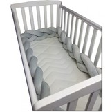 Bedbumper grijs - 280 cm lang - gevlochten - bedomrander voor ledikant