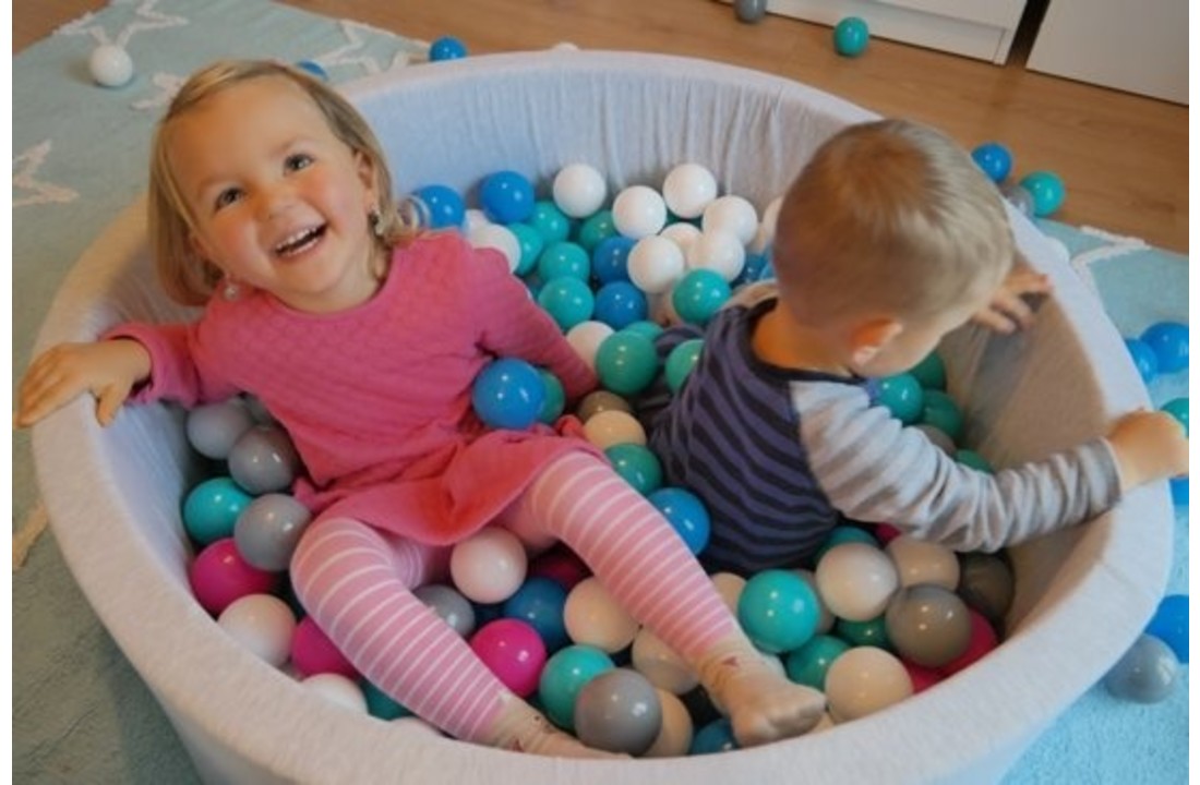 Ballenbak, stevige ballenbad van 90 bij 30 cm, incl 450 ballen