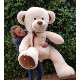 Knuffelbeer crème - geborduurd I Love You - 160 cm