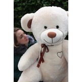 Knuffelbeer crème - geborduurd I Love You - 160 cm
