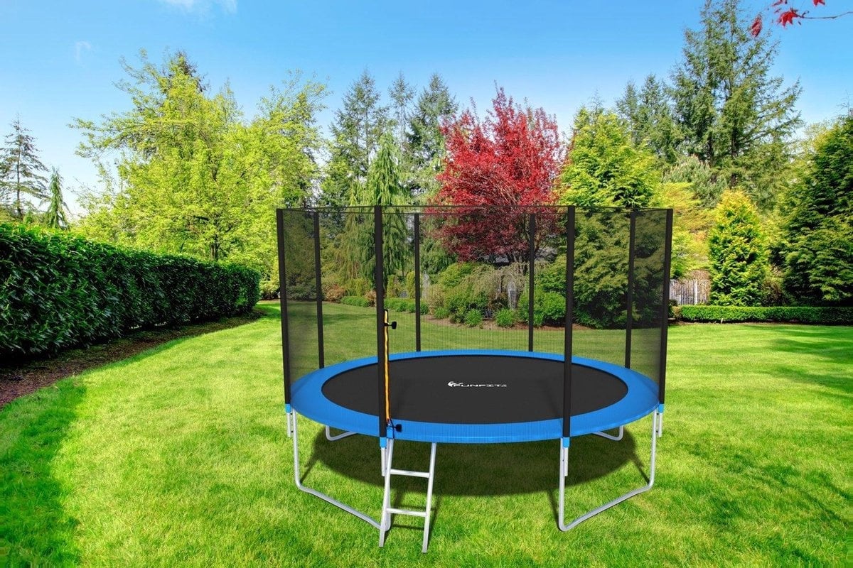 https://cdn.webshopapp.com/shops/307649/files/346075684/2-trampoline-blauw-374-cm-met-net-en-ladder-tot-15.jpg