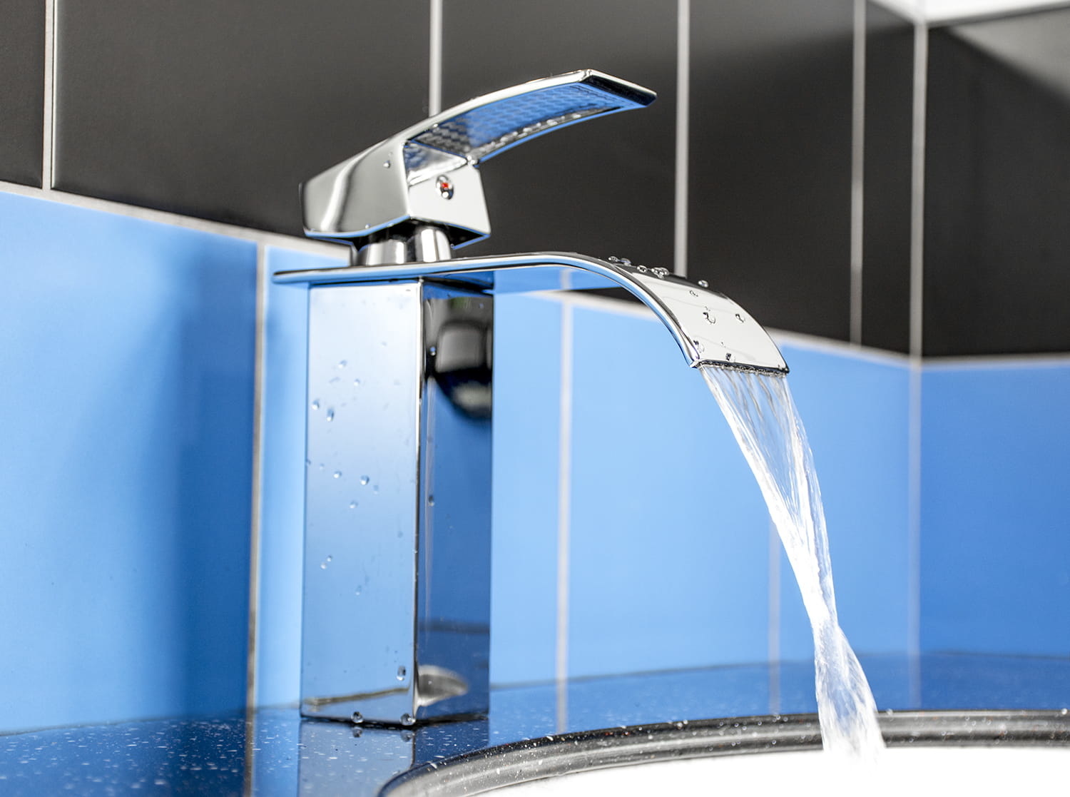 Wasbak kraan chroom - waterval badkamer kraan - 18 x 6 cm