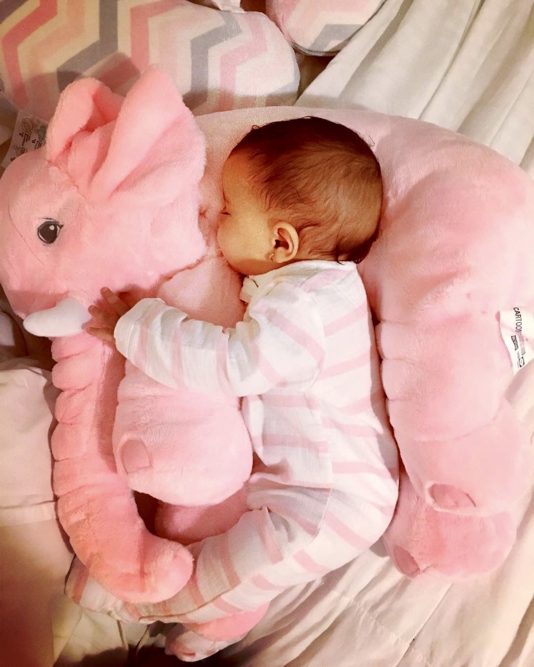 Grote knuffel olifant - pluche knuffel kussen - roze