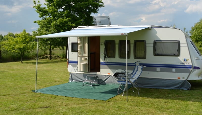 Tenttapijt camping vloerkleed - 2,5 x 60 cm - groen - kunststof