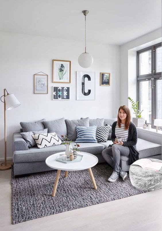 Poef - grijs - pluche - 60x25 cm – opblaasbaar