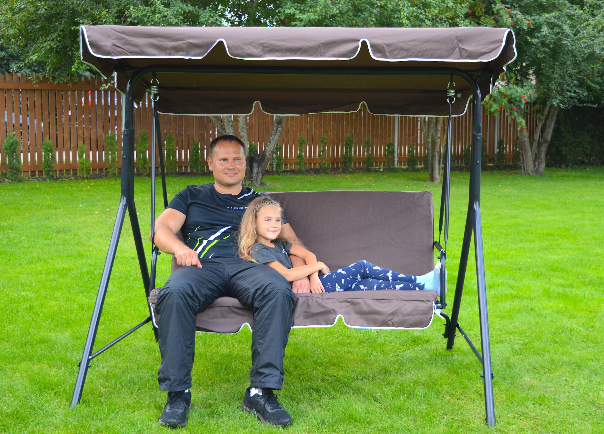 Schommelbank - tuin - 3 persoons - 170x110x152 cm - bruin