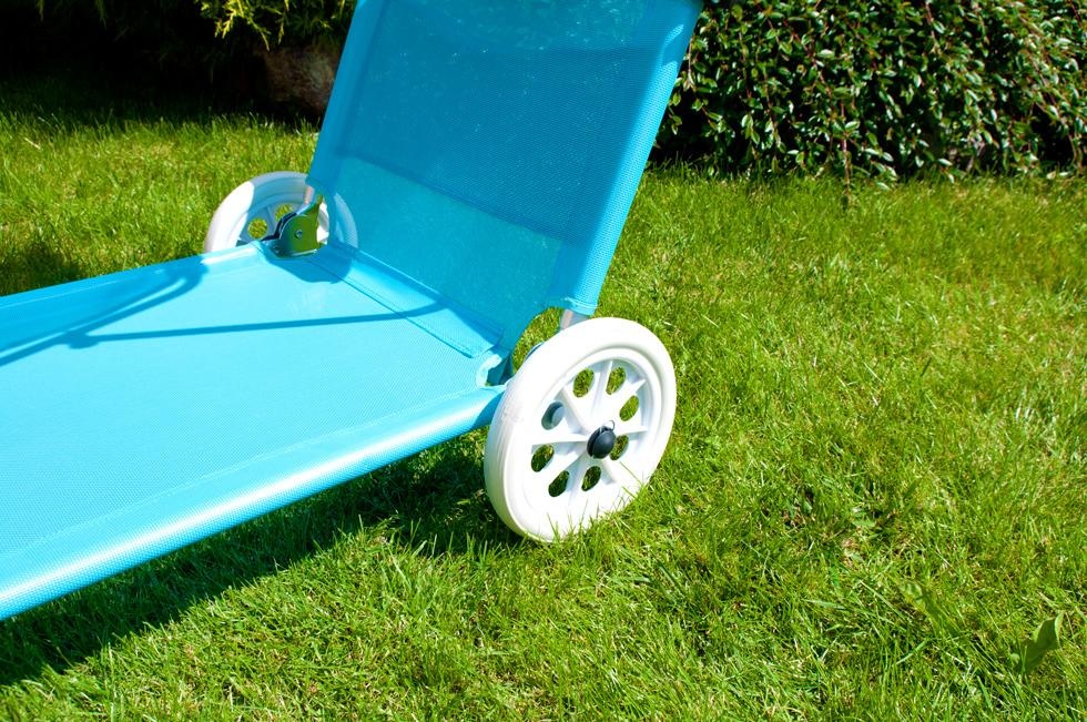 Ligbed - zonnebed - met luifel en wielen - inklapbaar - turkoois